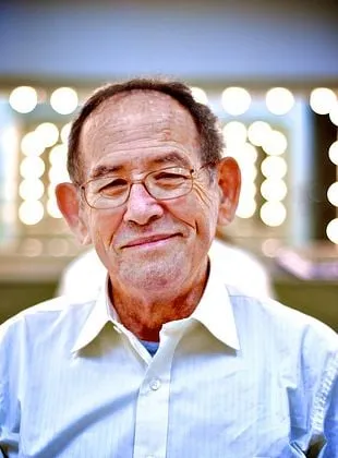 Abrahão Farc - Ator, 28 de julho de 1937, 24 de setembro de 2012