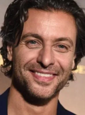 Adam Levy - Ator, 5 de dezembro de 1970