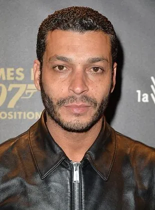 Adel Bencherif - Ator, 30 de maio de 1975