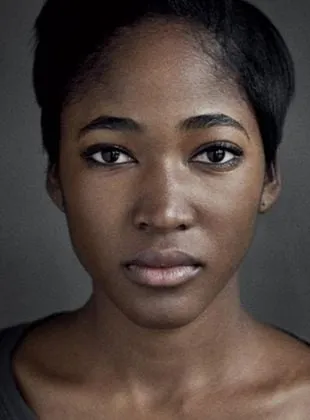 Adelayo Adedayo - Atriz, 18 de dezembro de 1988