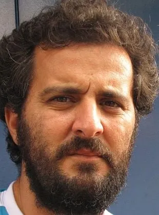 Adirley Queirós - Diretor, Produtor, Roteirista, 18 de julho de 1970