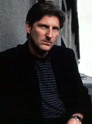 Adrian Dunbar - Ator, 1 de agosto de 1958
