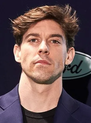 Adrián Lastra - Ator, 26 de fevereiro de 1984