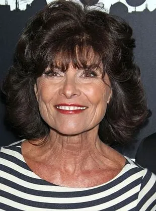 Adrienne Barbeau - Atriz, 11 de junho de 1945