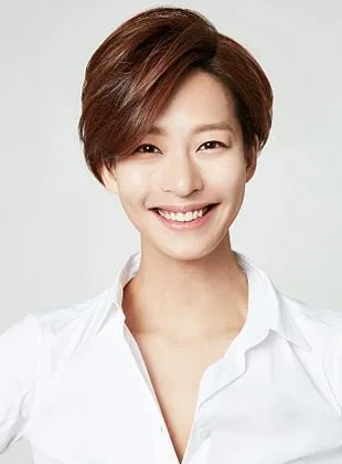 Ae Yun Jung - 30 de novembro de 1982