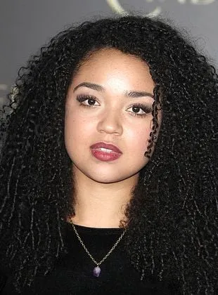 Aisha Dee - Atriz, 13 de setembro de 1993
