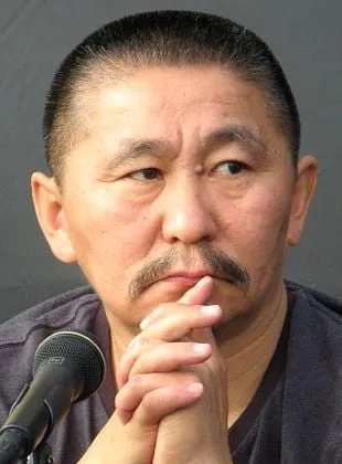 Aktan Arym Kubat - Diretor, Roteirista, Ator, 26 de março de 1957