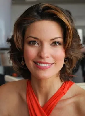 Alana De La Garza - Atriz, 18 de junho de 1976