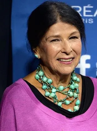 Alanis Obomsawin - 31 de agosto de 1932