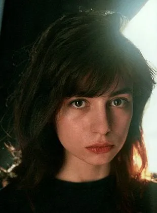 Alba Gaia Bellugi - Atriz, 5 de março de 1995