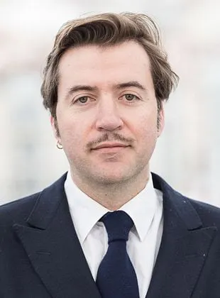 Albert Serra - Montador chefe, Diretor, Produtor, 9 de outubro de 1975