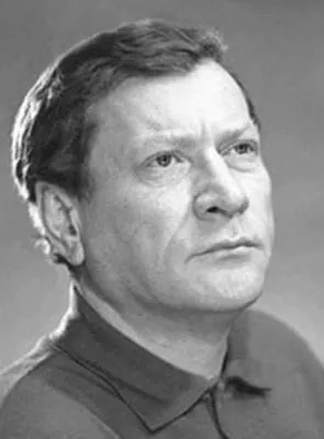 Aleksey Glazyrin - 1 de agosto de 1922, 13 de abril de 1971