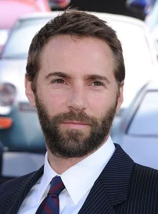 Alessandro Nivola - Ator, Produtor, 28 de junho de 1972