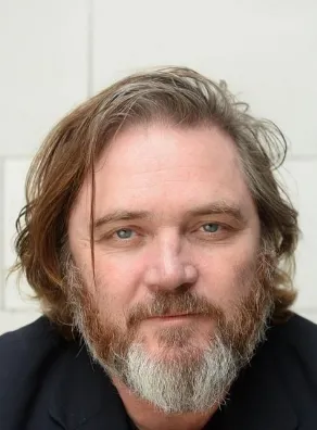 Alex Ferns - Ator, 13 de outubro de 1968