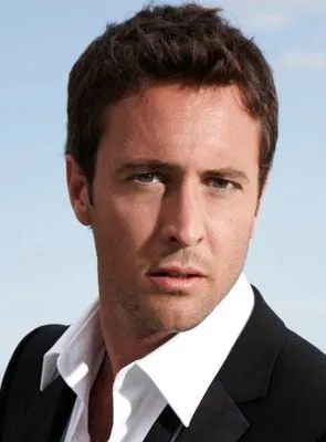 Alex O'Loughlin - Ator, Diretor, Coprodutor, 24 de agosto de 1976