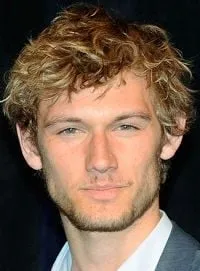 Alex Pettyfer - Ator, Diretor, Produtor Executivo, 10 de abril de 1990