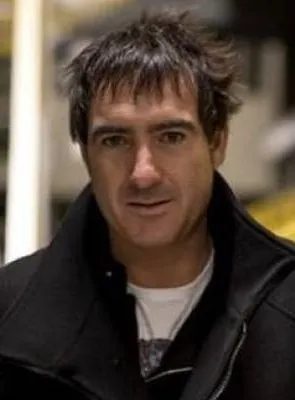 Álex Pina - Roteirista, Produtor Executivo, Creator/Showrunner, 23 de junho de 1967