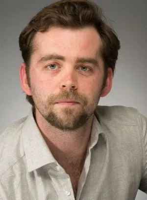 Alex Price - Ator, 8 de maio de 1985