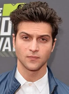 Alexander DiPersia - Ator, 6 de março de 1982