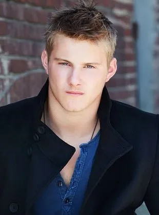 Alexander Ludwig - Ator, 7 de maio de 1992
