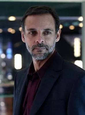 Alexander Siddig - Ator, Diretor, 21 de novembro de 1965