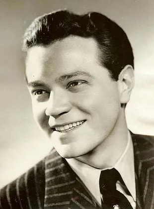 Alfred Drake - 7 de outubro de 1914, 25 de julho de 1992