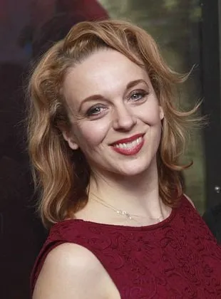 Amanda Abbington - Atriz, 28 de fevereiro de 1974