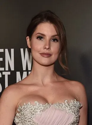 Amanda Cerny - 26 de junho de 1991