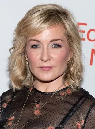 Amy Carlson - Atriz, 7 de julho de 1969