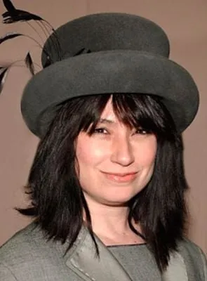 Amy Sherman-Palladino - Roteirista, Diretora, Produtor Executivo, 17 de janeiro de 1966
