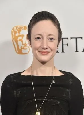 Andrea Riseborough - Atriz, Produtor Executivo, Produtora, 27 de outubro de 1981