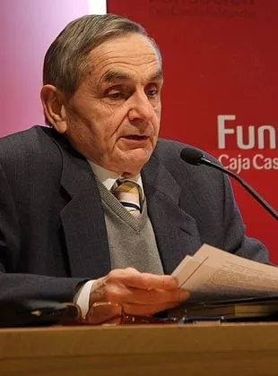 Andrés Garrigó - Diretor, Roteirista, Produtor, 4 de novembro de 1940