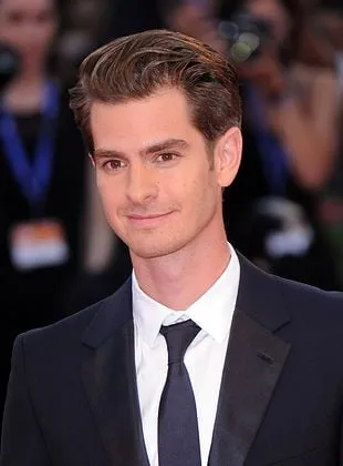 Andrew Garfield - Ator, Produtor, 20 de agosto de 1983