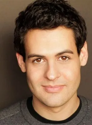 Andrew Leeds - Ator, 24 de setembro de 1981