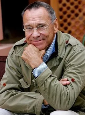 Andrey Konchalovsky - Diretor, Roteirista, Produtor, 20 de agosto de 1937