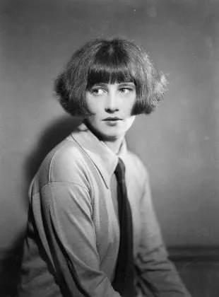 Angela Baddeley - 4 de julho de 1904, 22 de fevereiro de 1976