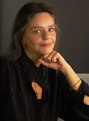 Angela Ro Ro - 5 de dezembro de 1949