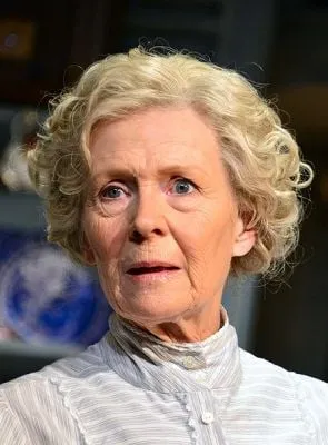 Angela Thorne - Atriz, 25 de janeiro de 1939, 16 de junho de 2023