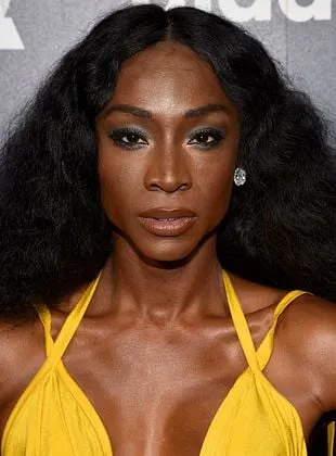 Angelica Ross - Atriz, 28 de novembro de 1980