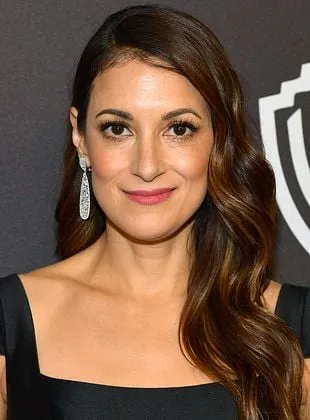 Angelique Cabral - Atriz, 28 de janeiro de 1979