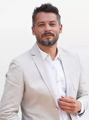 Anıl İlter - 3 de abril de 1981