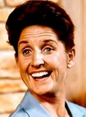 Ann B. Davis - Atriz, 3 de maio de 1926, 1 de junho de 2014