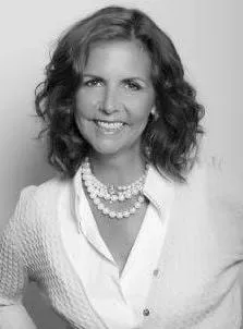 Ann Carter - 16 de junho de 1936, 27 de janeiro de 2014