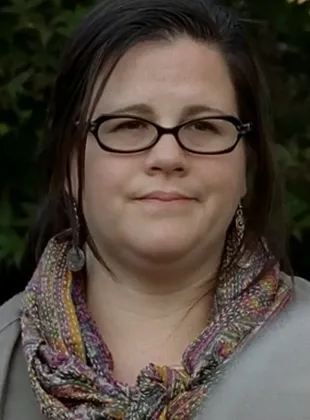 Ann Mahoney - Atriz, 24 de abril de 1976