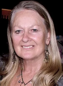 Anna Carteret - 11 de dezembro de 1942