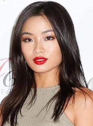 Anna Sawai - 11 de junho de 1992