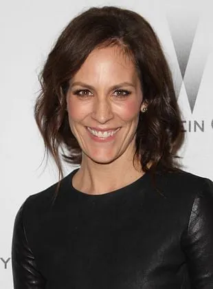 Annabeth Gish - Atriz, 13 de março de 1971
