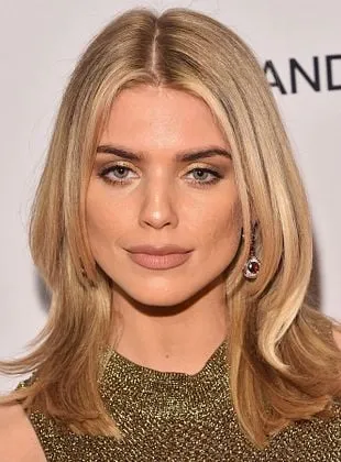 AnnaLynne McCord - Atriz, 16 de julho de 1987