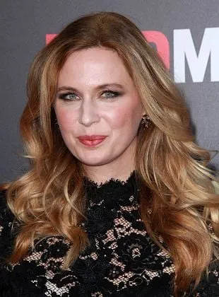 Anne Dudek - Atriz, 22 de março de 1975