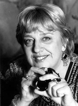 Anne Wheeler - Diretora, 23 de setembro de 1946